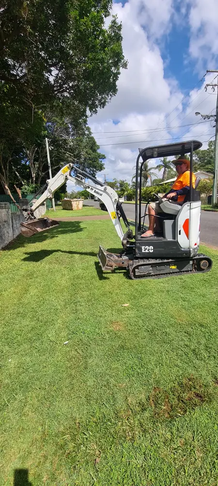 Mini-Excavator